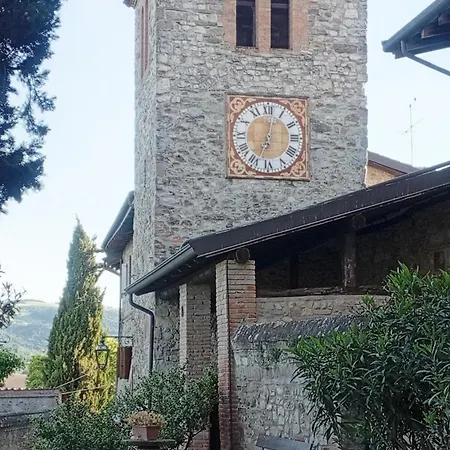 Residenza La Rocca 1227 - Borgo Castello di Serravalle