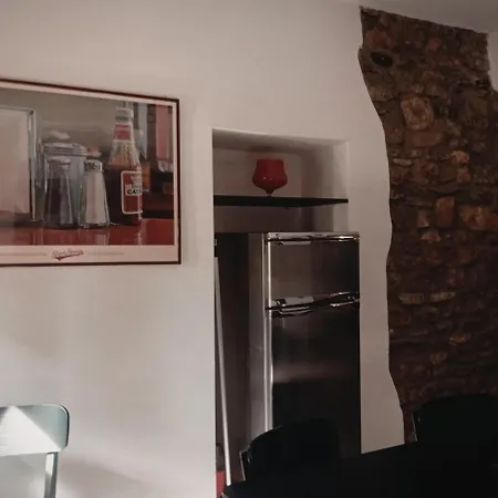 Residenza La Rocca 1227 - Borgo * Castello di Serravalle