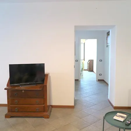 Lejlighed Residenza La Rocca 1227 - Borgo Castello di Serravalle