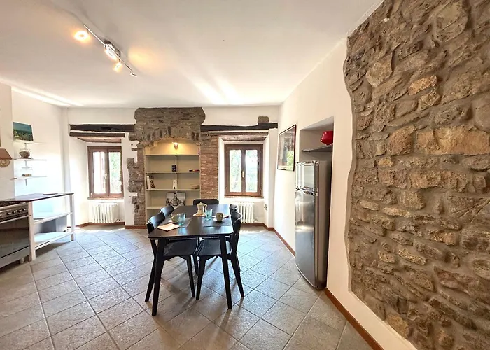 Daire Residenza La Rocca 1227 - Borgo Castello di Serravalle