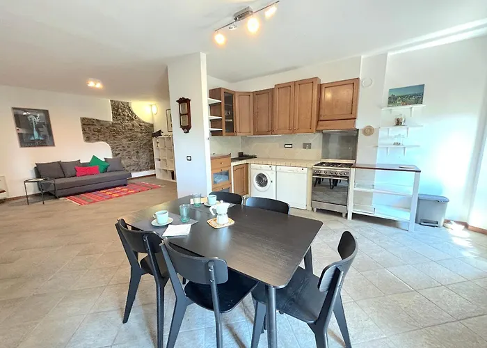 Residenza La Rocca 1227 - Borgo Daire Castello di Serravalle